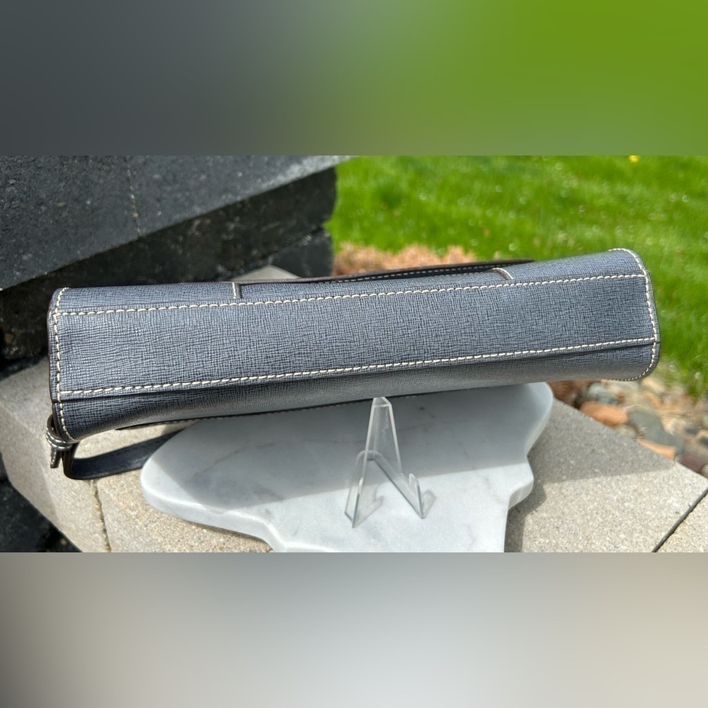 Dooney & Bourke Casey Saffiano Leather Denim Shoulder Purse Like New - Picture 11 of 13